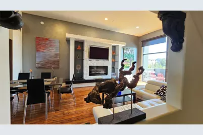 1304 W Dallas, Houston, TX 77019 - Photo 21