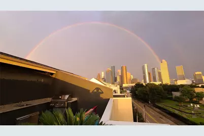 1304 W Dallas, Houston, TX 77019 - Photo 1