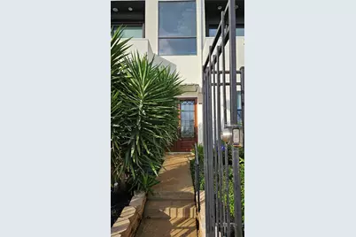 1304 W Dallas, Houston, TX 77019 - Photo 7