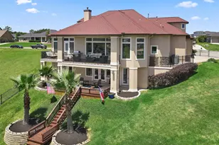 10896 Decatur St, Willis, TX 77318 - Photo 5