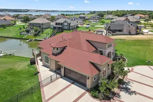 10896 Decatur St, Willis, TX 77318 - Photo 7