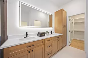 508 Dell Ct, Houston, TX 77009 - Photo 13