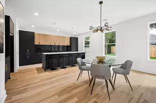 125 N Sidney St, Houston, TX 77003 - Photo 9