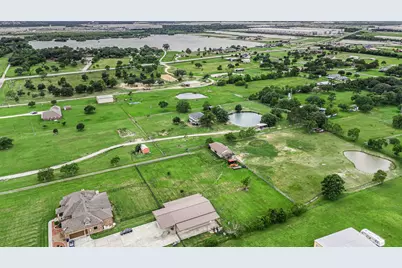 4201 Lawrence Road, Beach City, TX 77523 - Photo 35