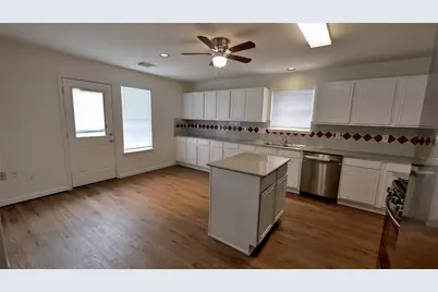 17127 Westminster Village Court, Houston, TX 77407 - Photo 7