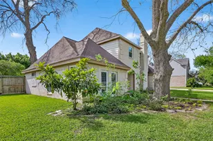 1214 Bittersweet Dr, Richmond, TX 77406 - Photo 3