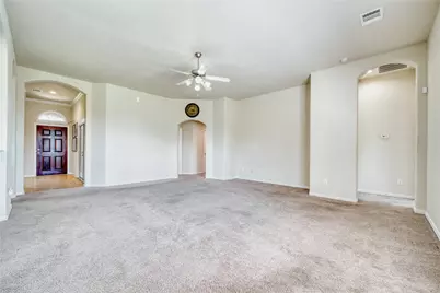 9515 Taylor Lane, Mont Belvieu, TX 77523 - Photo 17