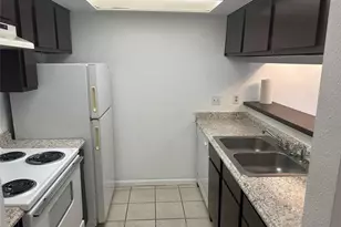 2814 S Bartell Dr, Houston, TX 77054 - Photo 5