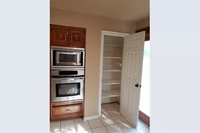 15526 Rio Plaza Drive, Houston, TX 77083 - Photo 19
