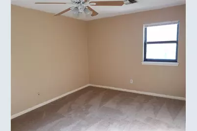 15526 Rio Plaza Drive, Houston, TX 77083 - Photo 29
