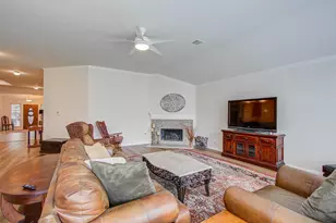 17611 Emerald Garden Ln, Houston, TX 77084 - Photo 9