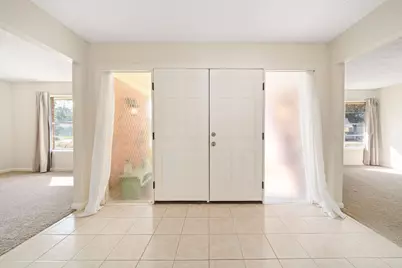 119 Ravenhead Drive, Houston, TX 77034 - Photo 5