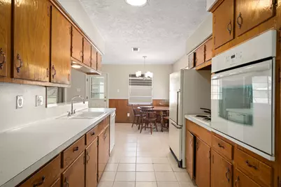 119 Ravenhead Drive, Houston, TX 77034 - Photo 21