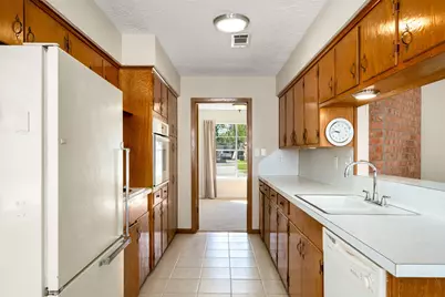 119 Ravenhead Drive, Houston, TX 77034 - Photo 19