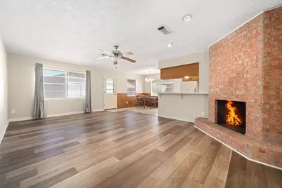 119 Ravenhead Drive, Houston, TX 77034 - Photo 13