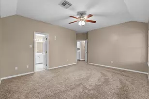 111 Jamestown Ave, Clute, TX 77531 - Photo 21