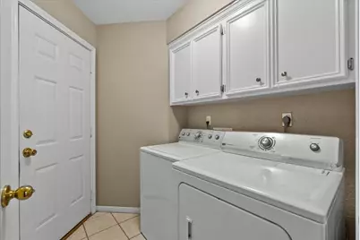 111 Jamestown Avenue, Clute, TX 77531 - Photo 31