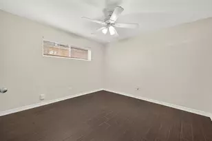 2020 Huldy St, Houston, TX 77019 - Photo 25