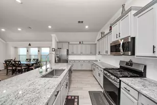 28634 Monarch Cliffs Dr, Fulshear, TX 77441 - Photo 19