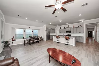 28634 Monarch Cliffs Drive, Fulshear, TX 77441 - Photo 9