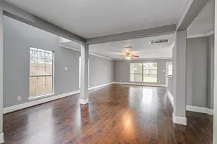 13963 Maximos Dr, Houston, TX 77083 - Photo 11