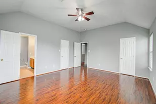13963 Maximos Dr, Houston, TX 77083 - Photo 15