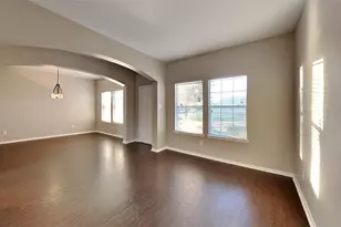 1608 Claremont Garden Cir, Houston, TX 77047 - Photo 3