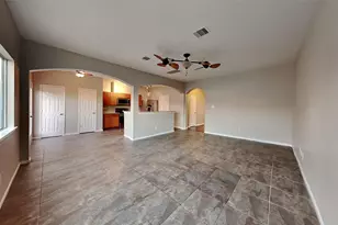1608 Claremont Garden Cir, Houston, TX 77047 - Photo 5