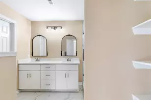 14930 Lanai Dr, Baytown, TX 77523 - Photo 15