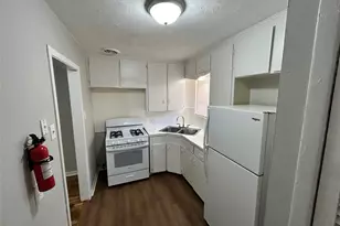 8807 Timberside Dr, Houston, TX 77025 - Photo 5