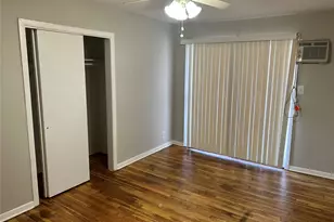 8807 Timberside Dr, Houston, TX 77025 - Photo 3
