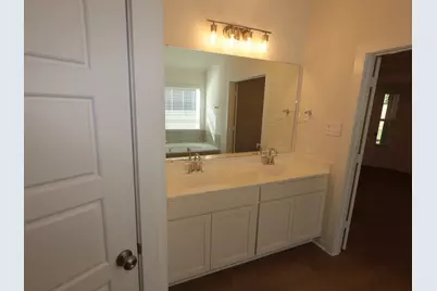 957 Garden Path Drive, Willis, TX 77378 - Photo 5