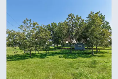 15989 Sh 30, Richards, TX 77873 - Photo 21