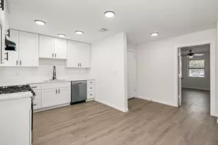 404 Glenmore Dr, Pasadena, TX 77503 - Photo 11