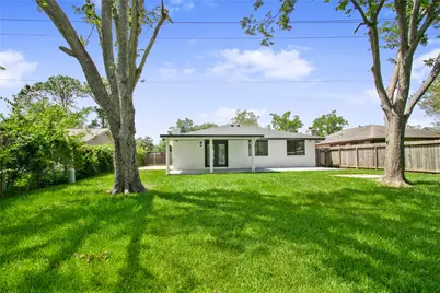 4431 Ravine Drive, Friendswood, TX 77546 - Photo 29