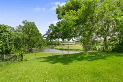 4431 Ravine Drive, Friendswood, TX 77546 - Photo 27