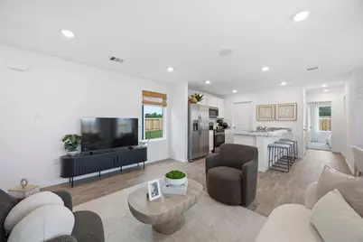 6011 Pineapple Street, Houston, TX 77048 - Photo 3