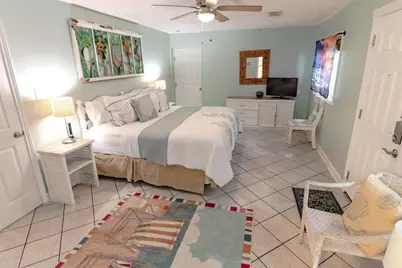 2127 28th Street, Galveston, TX 77550 - Photo 11