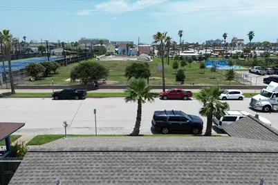 2127 28th Street, Galveston, TX 77550 - Photo 13