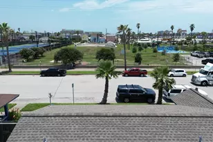 2127 28th St, Galveston, TX 77550 - Photo 13
