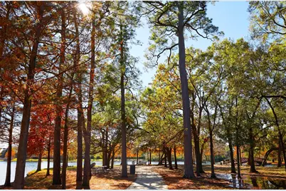 2221 Marnel Road #D, Houston, TX 77055 - Photo 37