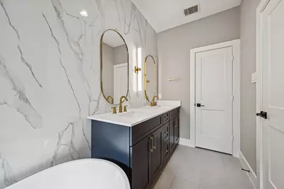 2221 Marnel Road #D, Houston, TX 77055 - Photo 23