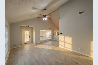 11607 Eaglewood Drive, Houston, TX 77089 - Photo 7