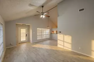 11607 Eaglewood Dr, Houston, TX 77089 - Photo 7