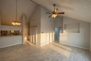 11607 Eaglewood Dr, Houston, TX 77089 - Photo 5