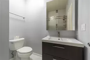 7332 Regency Square Ct, Houston, TX 77036 - Photo 15