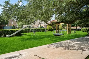 5819 Valley Forge Dr, Houston, TX 77057 - Photo 23