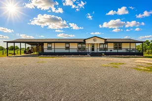 18318 Brumbelow Rd, Needville, TX 77461 - Photo 3