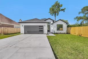6334 Roughlock St, Houston, TX 77016 - Photo 1
