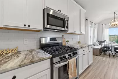 689 Red Elm Lane, Conroe, TX 77304 - Photo 9